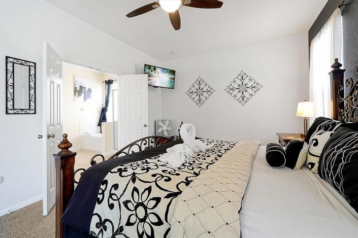 Image No.27-6 Bed House for sale