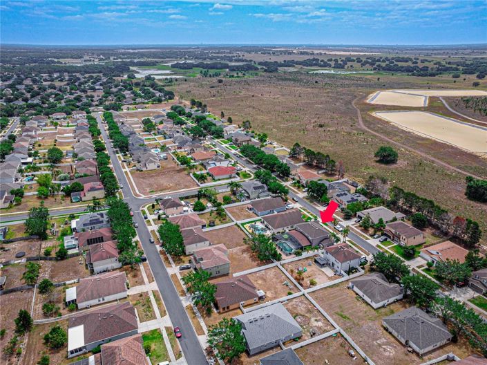 Image No.65-5 Bed House for sale