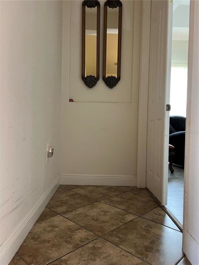 Image No.26-5 Bed House for sale