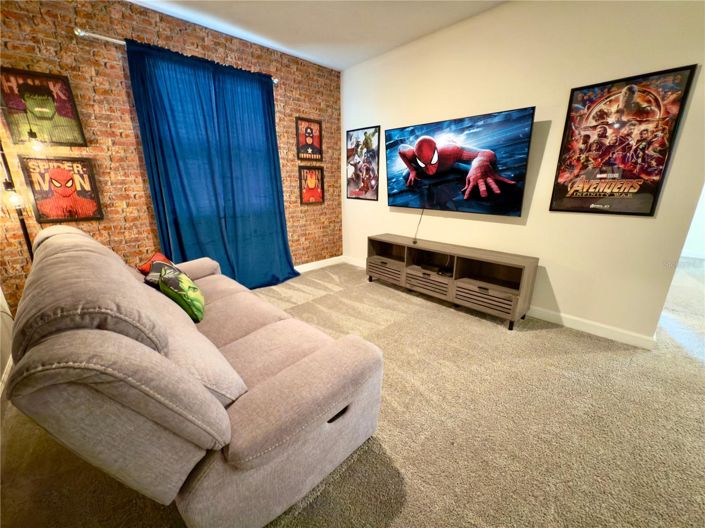 Image No.25-6 Bed House for sale