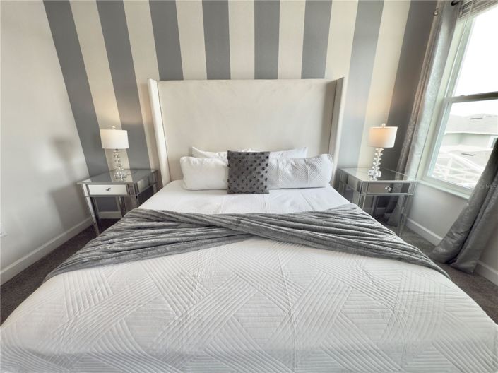 Image No.30-6 Bed House for sale