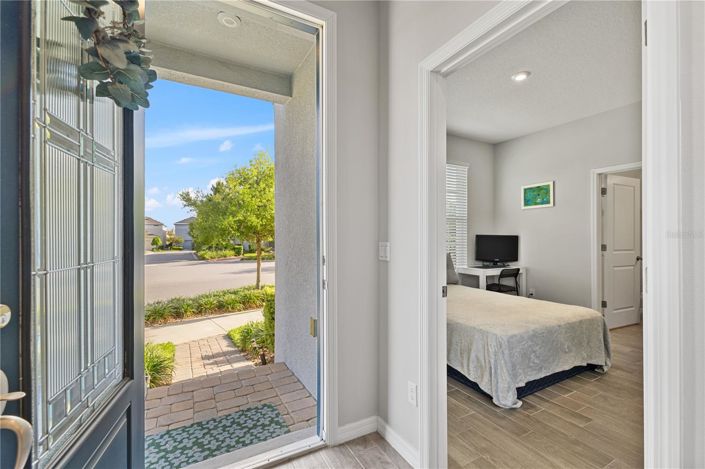 Image No.9-4 Bed House for sale