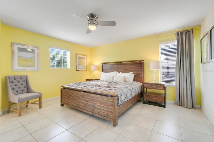 Image No.21-6 Bed House for sale