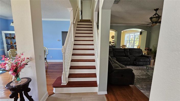 Image No.40-4 Bed House for sale