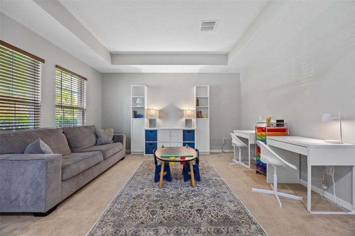 Image No.10-5 Bed House for sale