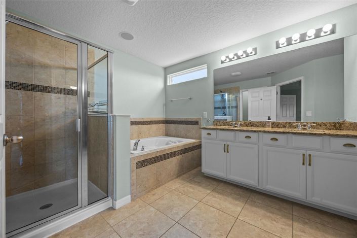 Image No.27-5 Bed House for sale