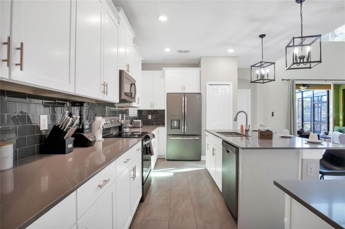 Image No.13-5 Bed House for sale