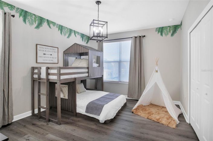 Image No.26-5 Bed House for sale