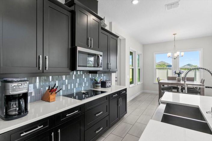 Image No.13-4 Bed House for sale