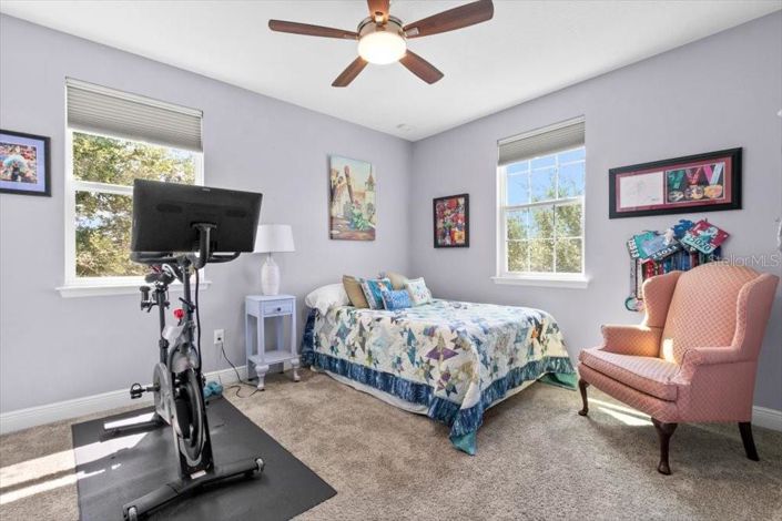 Image No.19-4 Bed House for sale