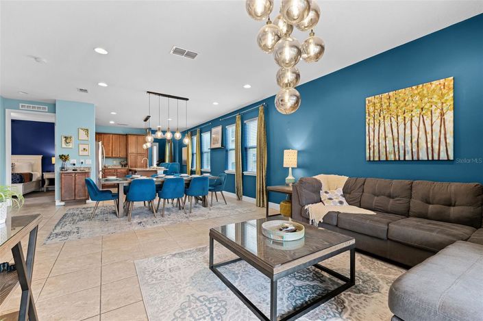 Image No.12-8 Bed House for sale