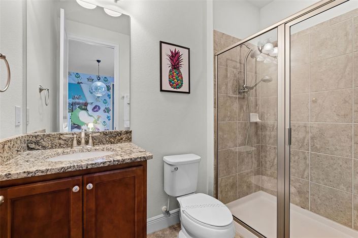 Image No.23-8 Bed House for sale