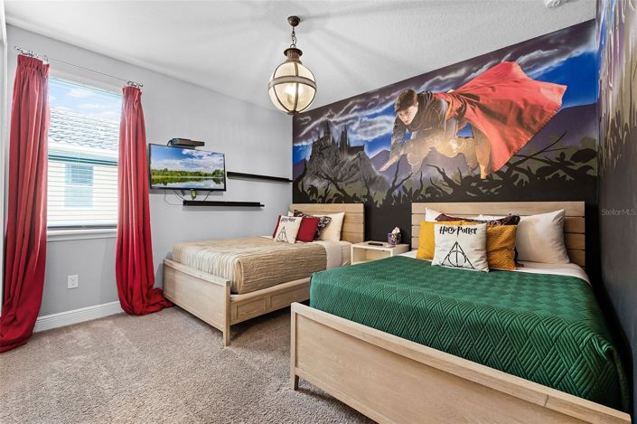 Image No.24-8 Bed House for sale