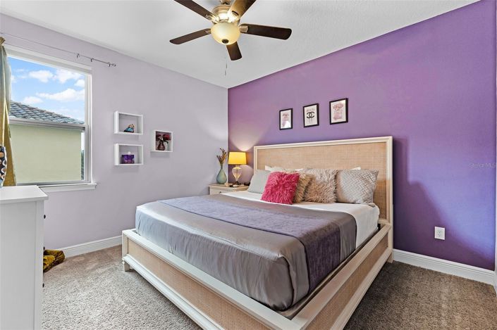 Image No.30-8 Bed House for sale