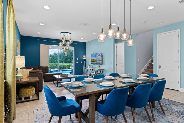 Image No.7-8 Bed House for sale