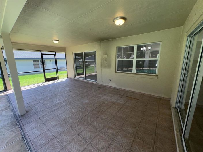 Image No.28-4 Bed House for sale