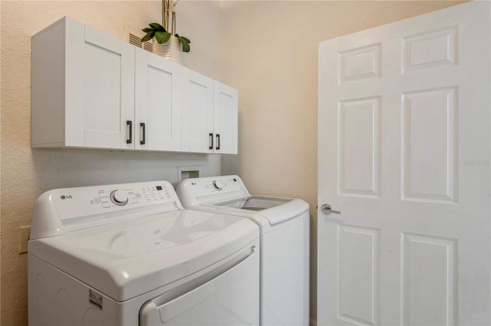 Image No.23-3 Bed Townhouse for sale