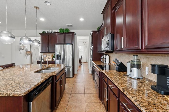 Image No.22-5 Bed House for sale