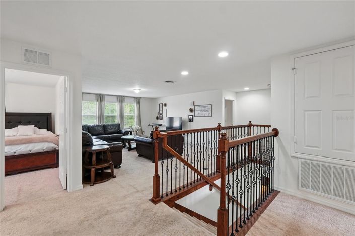 Image No.34-5 Bed House for sale