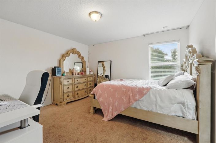 Image No.43-5 Bed House for sale