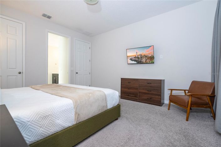 Image No.10-6 Bed House for sale