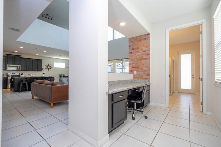 Image No.51-6 Bed House for sale