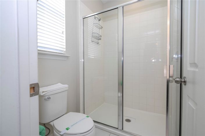 Image No.65-6 Bed House for sale