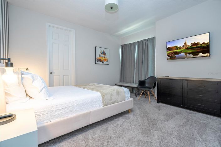 Image No.73-6 Bed House for sale