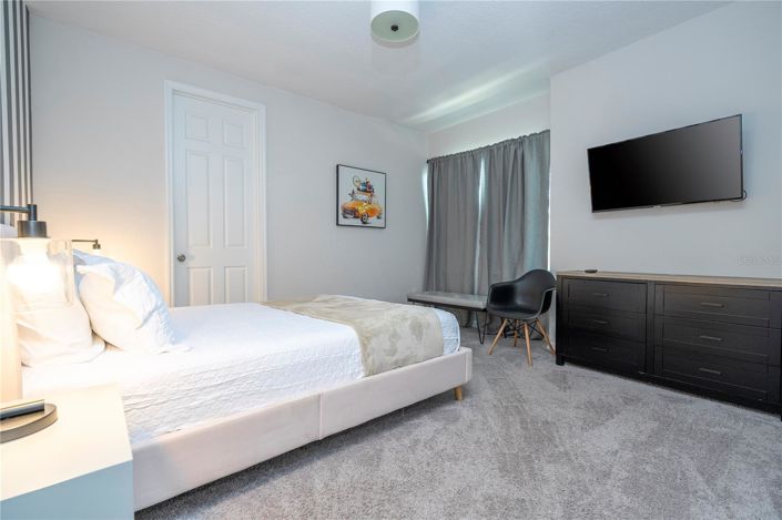 Image No.74-6 Bed House for sale