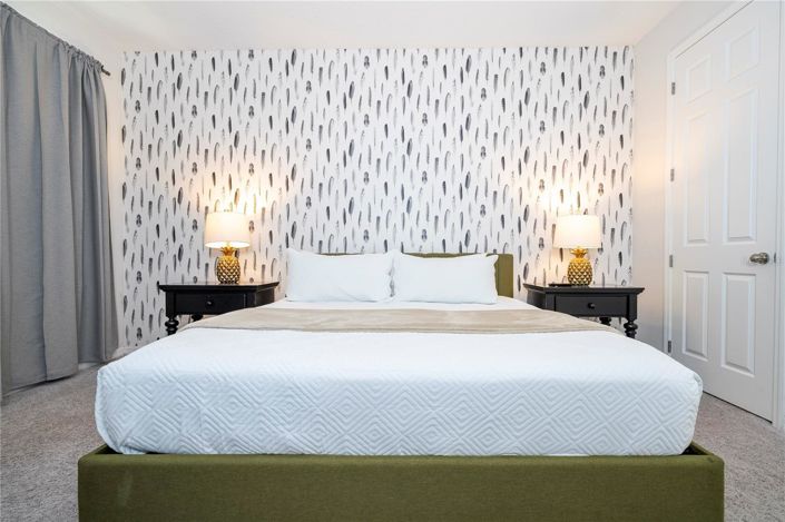 Image No.9-6 Bed House for sale