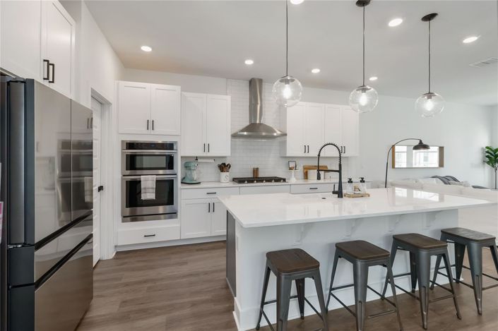 Image No.9-4 Bed House for sale