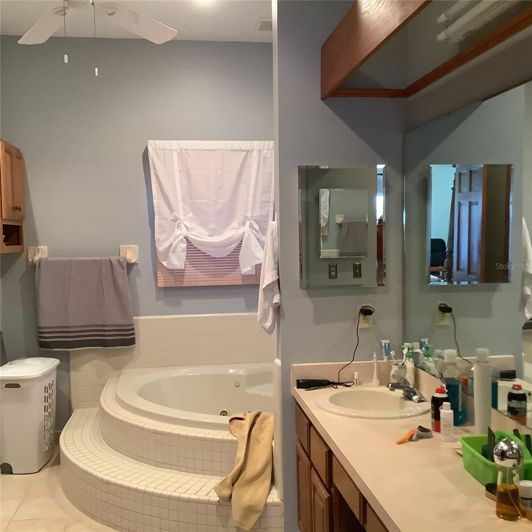 Image No.20-4 Bed House for sale