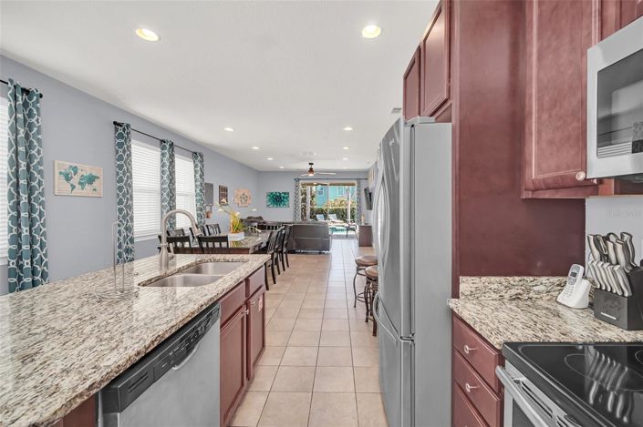 Image No.17-8 Bed House for sale