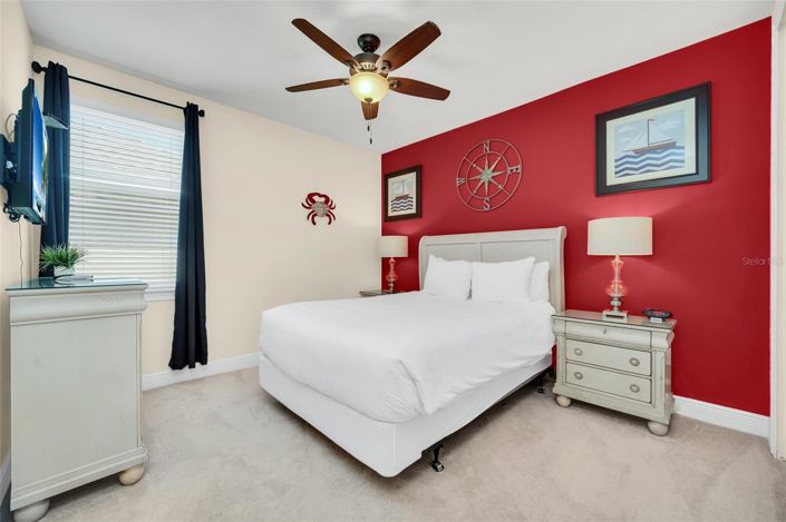 Image No.32-8 Bed House for sale