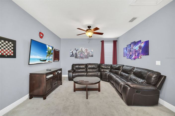 Image No.40-8 Bed House for sale