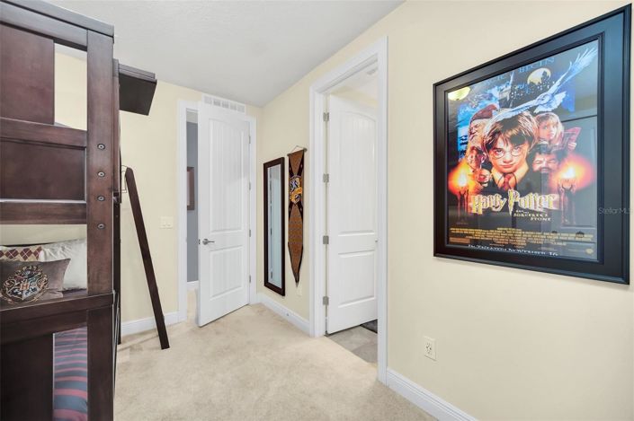 Image No.43-8 Bed House for sale