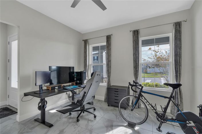 Image No.11-3 Bed House for sale