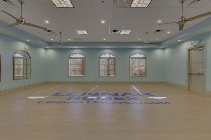 Image No.94-8 Bed House for sale