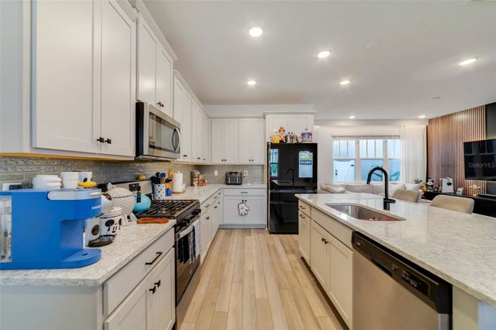 Image No.11-3 Bed Townhouse for sale