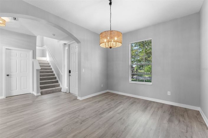 Image No.4-4 Bed House for sale