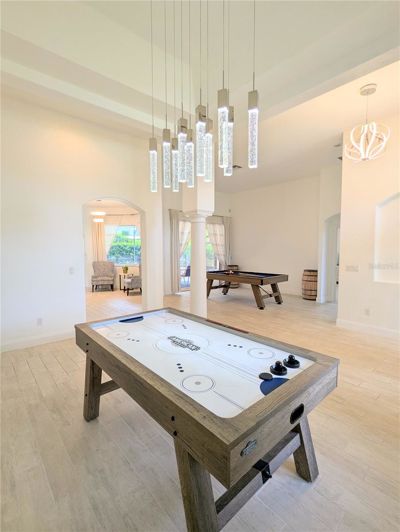 Image No.14-4 Bed House for sale