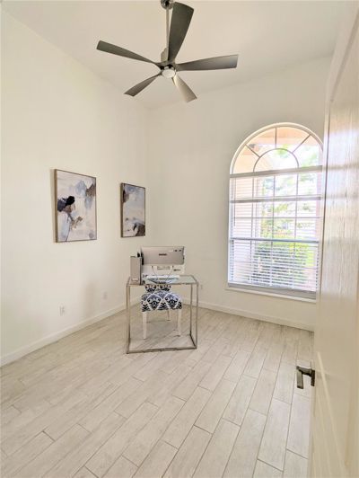 Image No.17-4 Bed House for sale