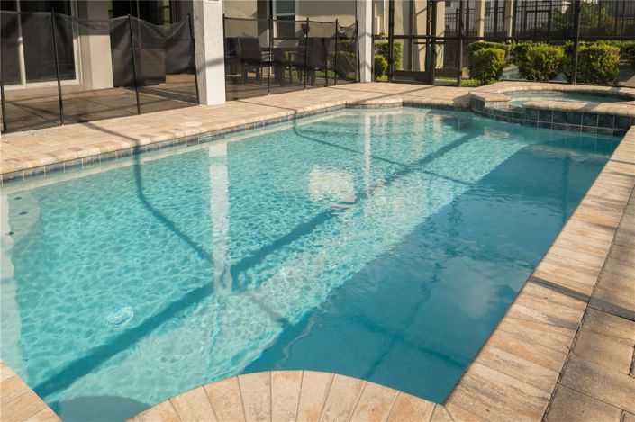 Image No.53-6 Bed House for sale