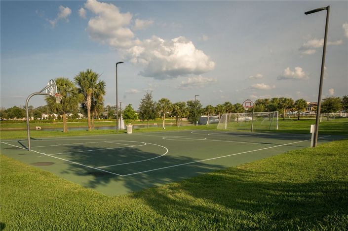 Image No.55-6 Bed House for sale