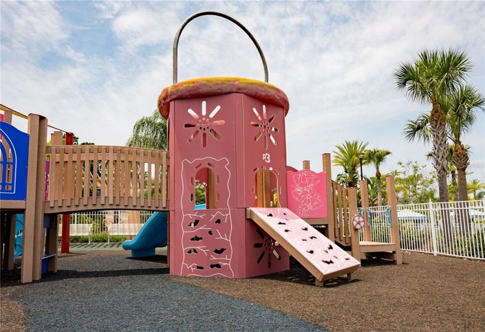 Image No.73-6 Bed House for sale