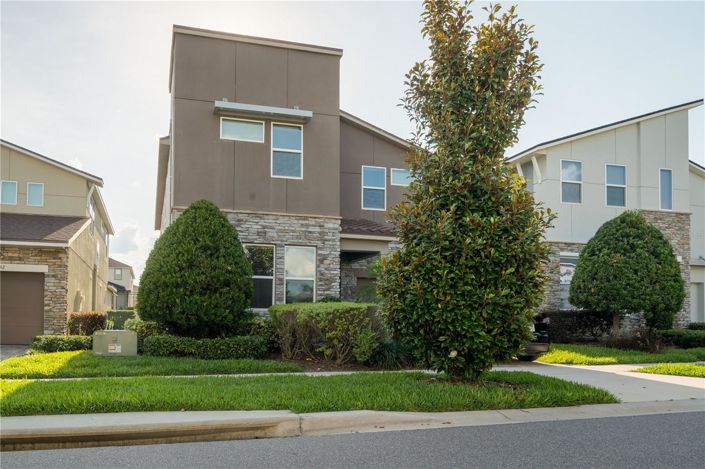 Image No.97-6 Bed House for sale