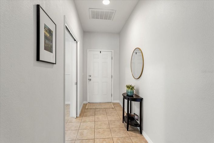 Image No.10-4 Bed House for sale