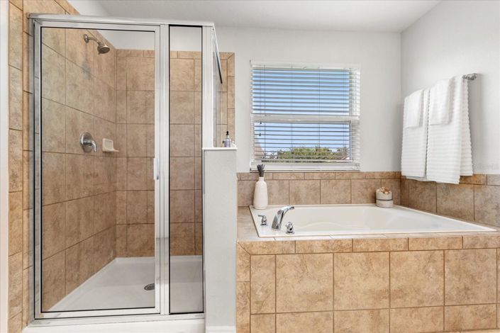 Image No.14-4 Bed House for sale