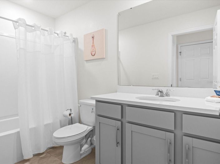 Image No.32-7 Bed House for sale