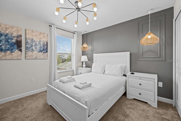 Image No.18-6 Bed House for sale